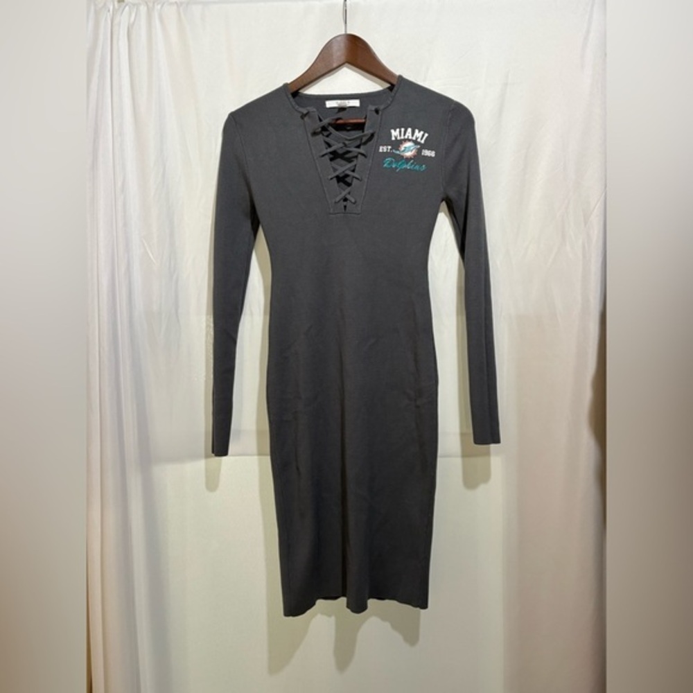 Women's Small WEAR by Erin Andrews Miami Dolphins Lace Up Long Sleeve Dress - Picture 2 of 8